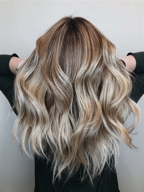 summer blonde balayage